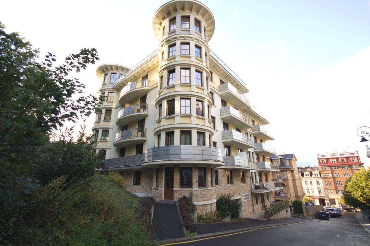 Apartment Svahova Карлови Вари Екстериор снимка